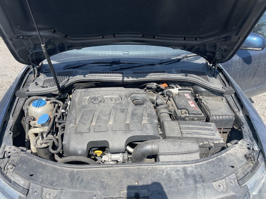 Skoda Superb 1.6 TDI Шкода Супърб на части