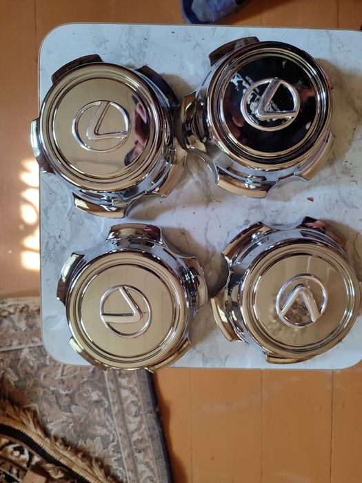 Колпачки на лексус