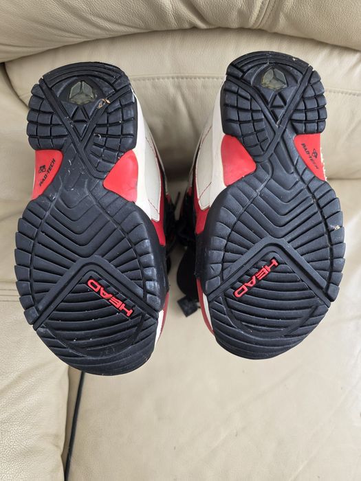 Boots Head Snowboard