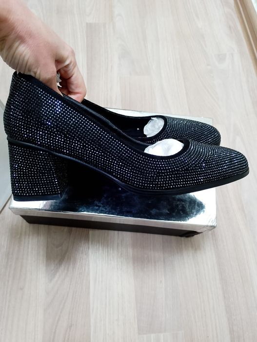 Продам НОВЫЕ туфли