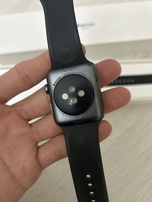 Продам эпл уоч 3 серия