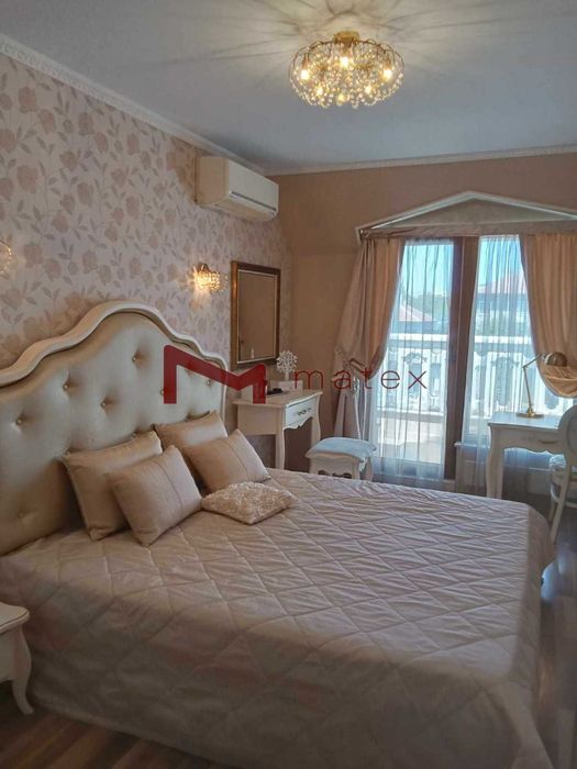 Продава се Двустаен апартамент в Варна, Център - 72 кв.м за 3403 €/кв.м - Снимка #3