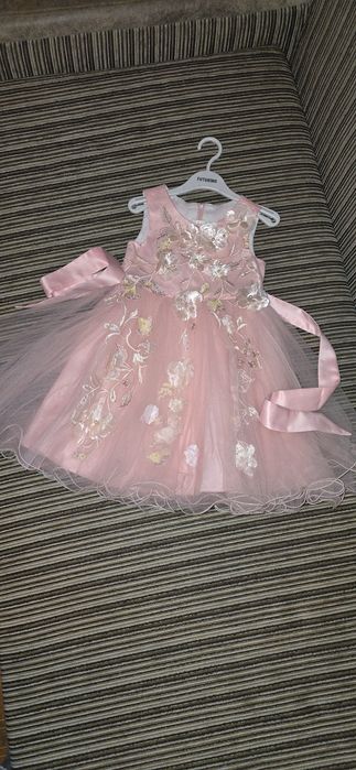 Одежда для девочек