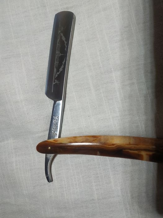 Опасная бритва "Москва", гравюра "Адмиралтейство", в футляре, 1954 г,