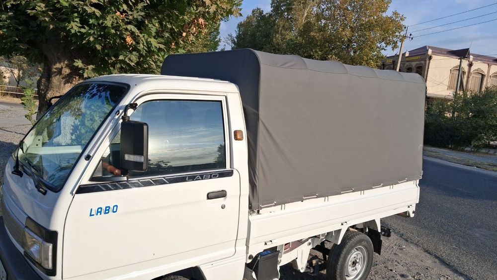 Laboga tent sotiladi yig'iladigan uzbekiskiysi