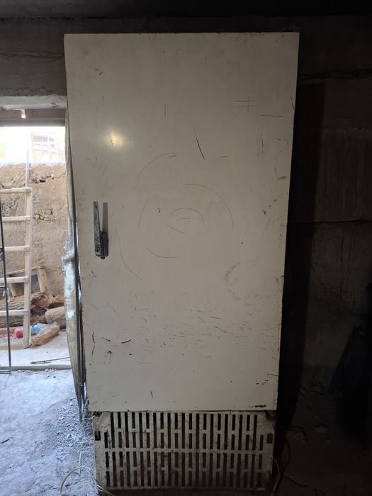 Xolodilnik morozilnik