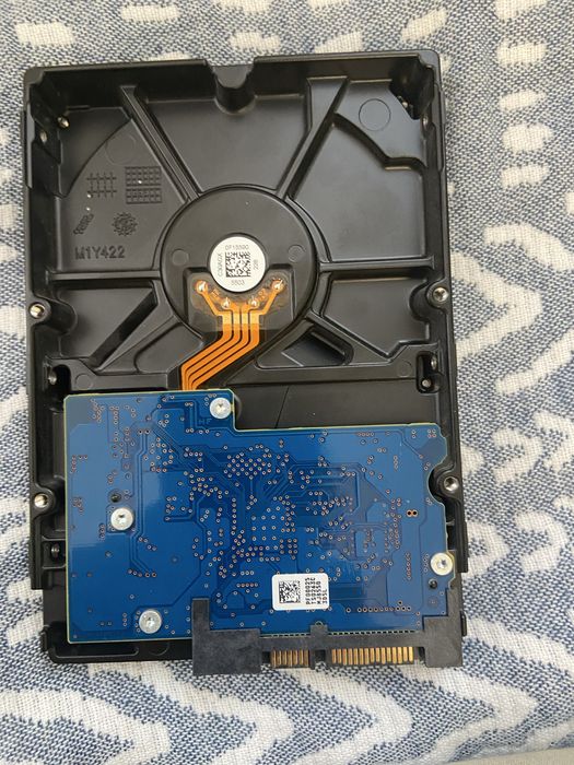 Жесткий диск 1 тб