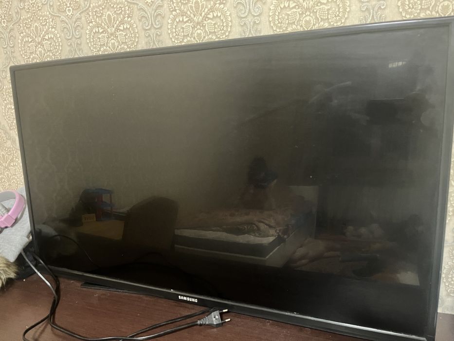 Продам телевизор Samsung