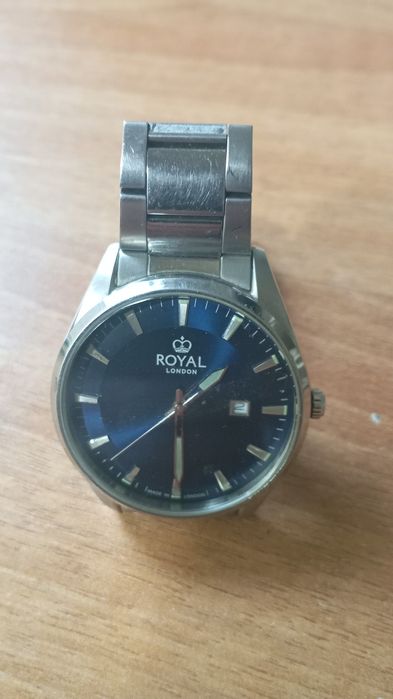 Срочно прадам часы