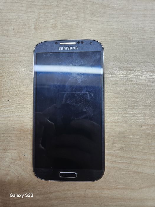 Обменяю Samsung S4