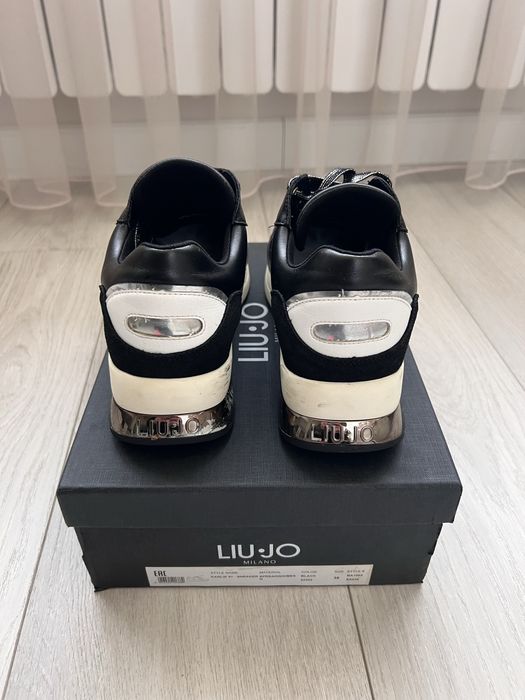 Маратонки / сникърси - размер 38