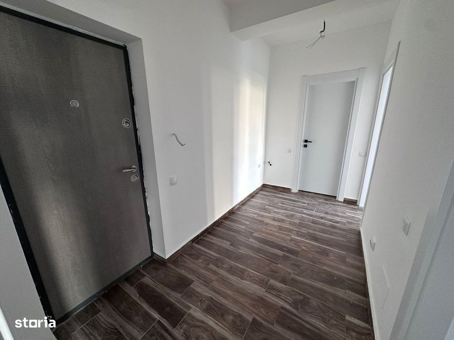 Garsoniera decomandata cu Terasa proprie, Mutare Rapida/ Str. Leordeni