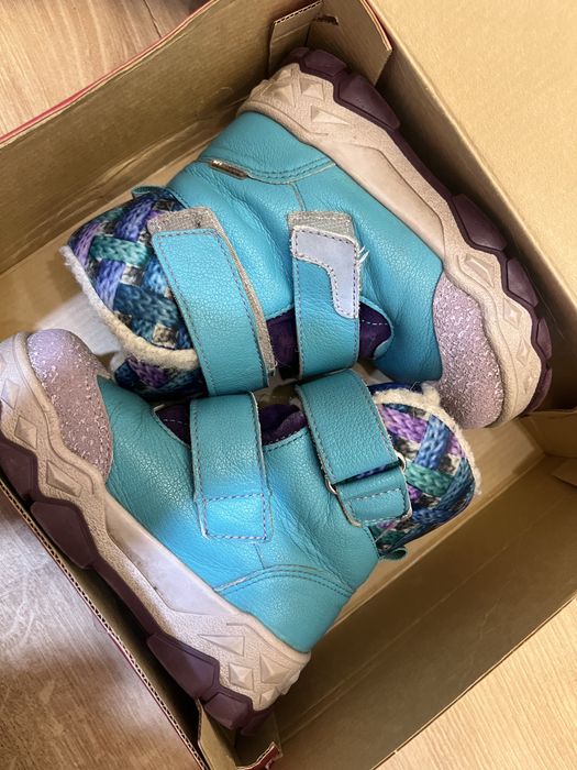 Зимние ботинки бренда Лель