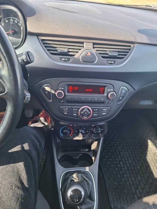 Proprietar Vand Opel CORSA ca noua An 2019 Euro 6  32000km! ca noua.