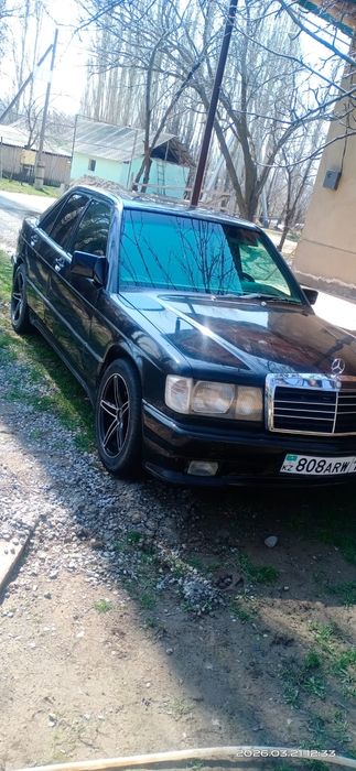 Мерседес 190. 2куб