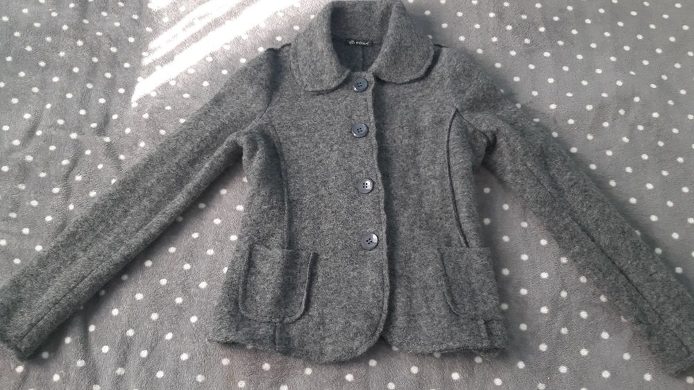 Късо дамско  палто