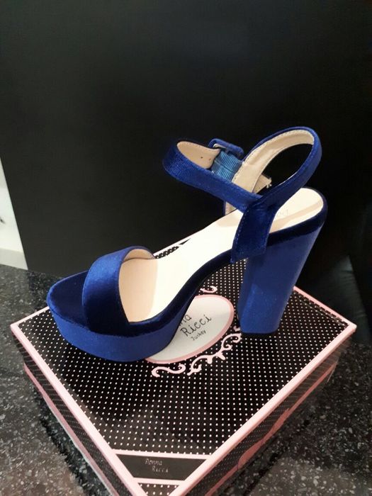 Обувь женские новые