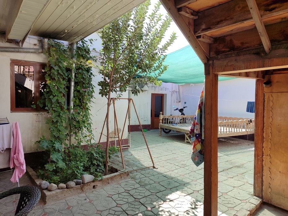 Pradoyotsa dom v starom gorode v tsentre goroda