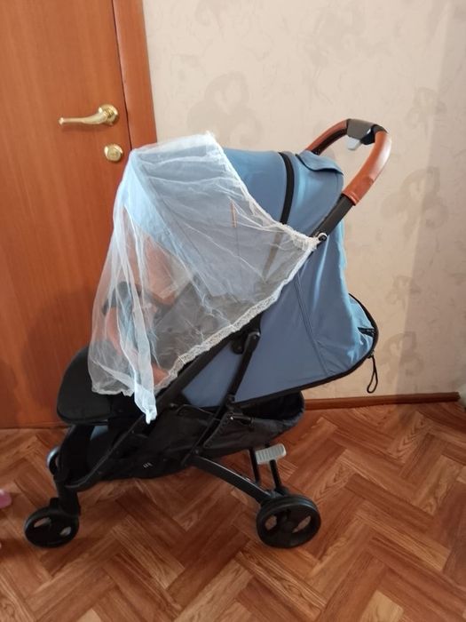Коляска в отличном состоянии
