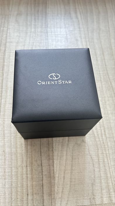 Часовник Orient Star HK0001S