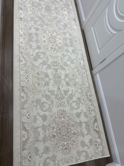 Дорожка кілем сатылады