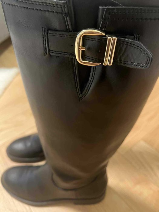 Високи ботуши Zara