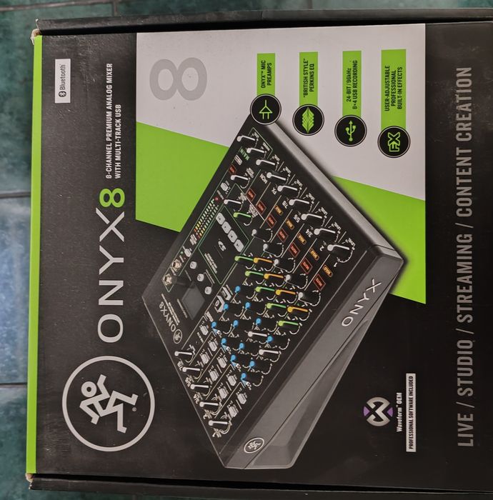 Când mixer Mackie ONYX8