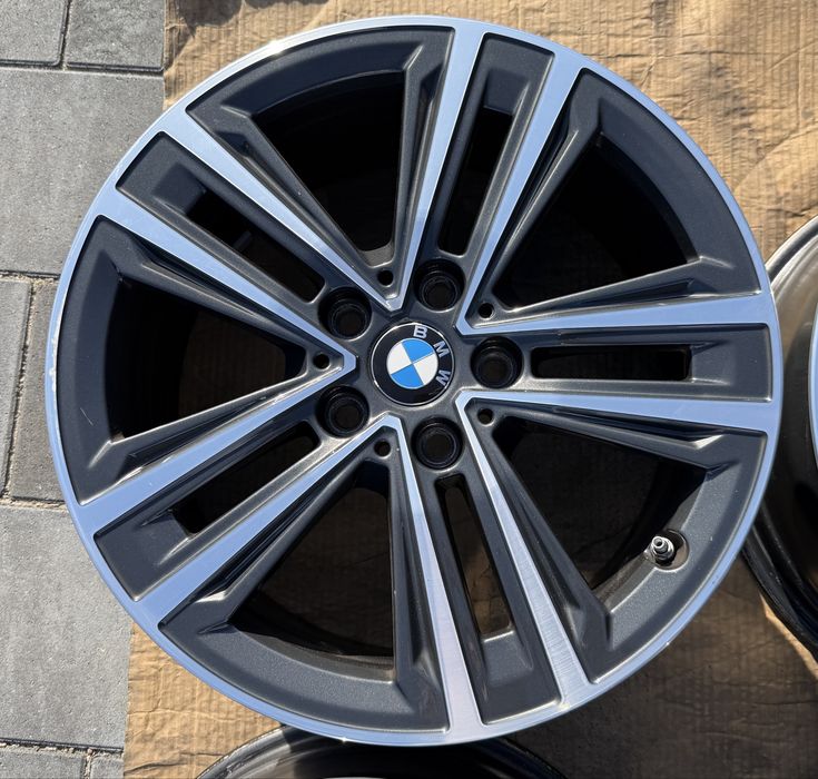 Jante BMW 17 Seria 1 F40 Seria 2 F44 Gran Coupé  Seria 2 F45 Active Tourer Seria 2 F46 Gran Tourer Seria 2 G42