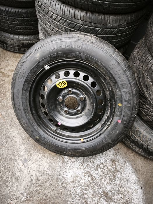 15 Kia Sonet zapaska