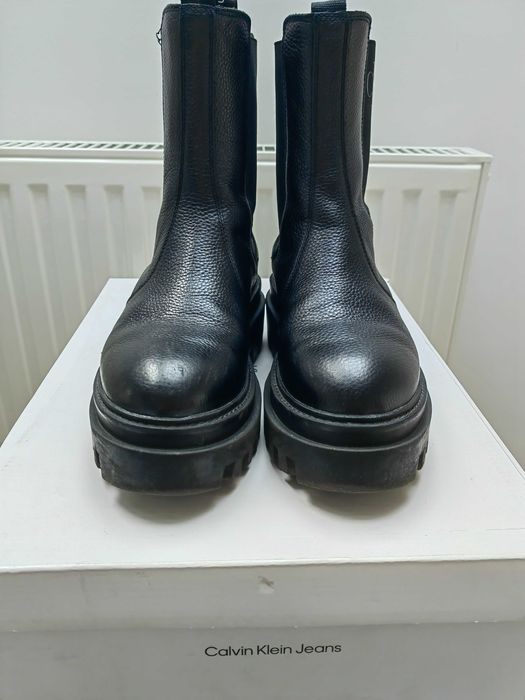 Ghete fete Calvin Klein