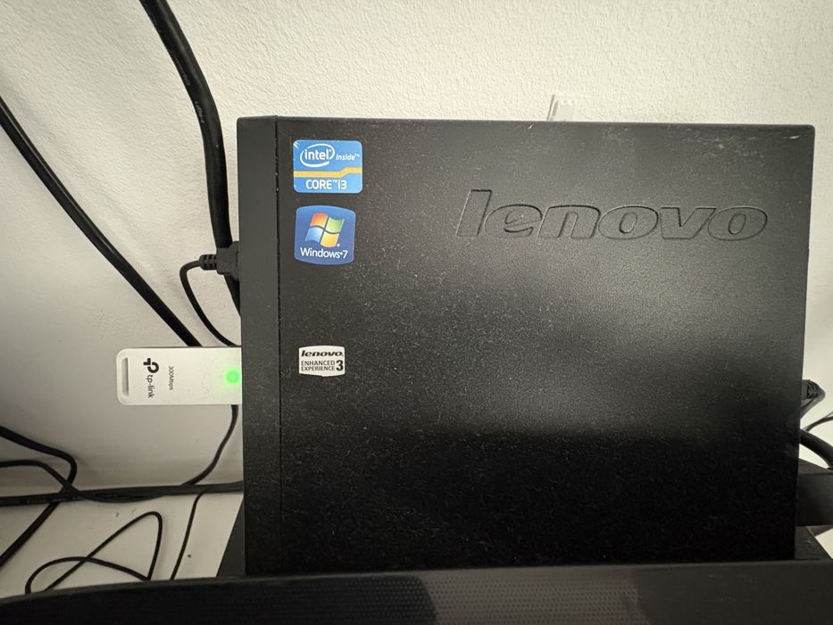 Mini PC Lenovo +monitor Tv Samsung 45”
