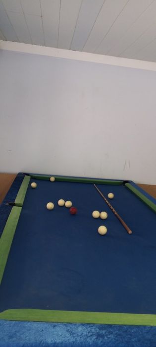 Billyard sutol despi