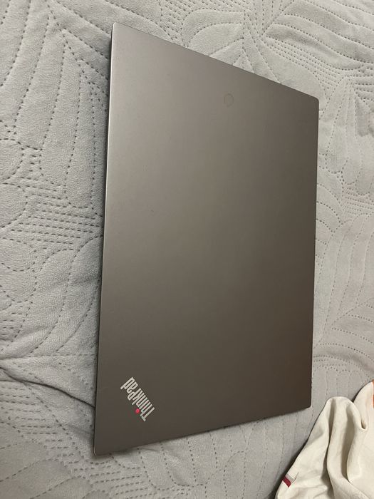 Продаю ноутбук lenovo Thinkpad