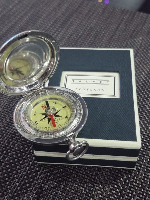 Компас колекционный DALVEY