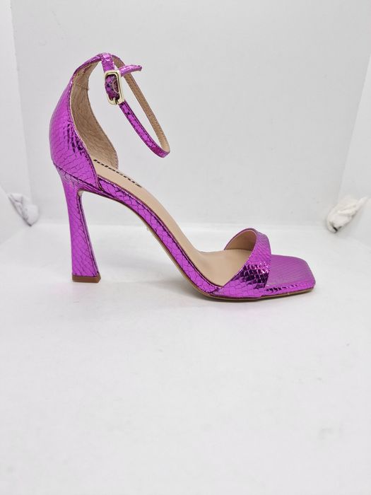 Pantofi Lola Cruz Fuxia Tacon nr. 37