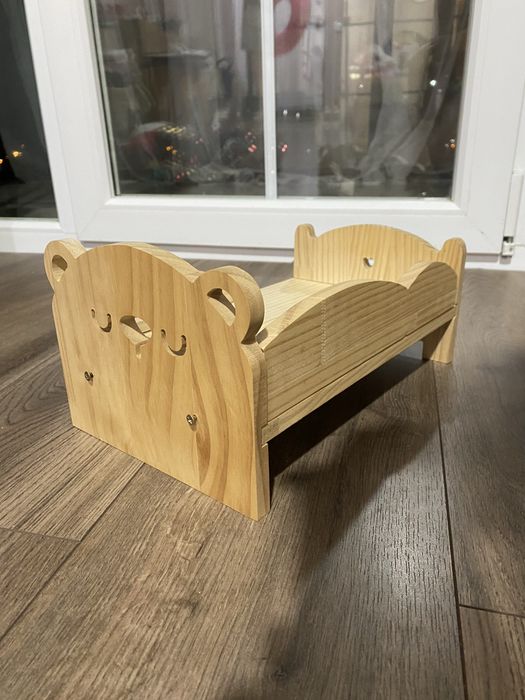 Кровать для куклы