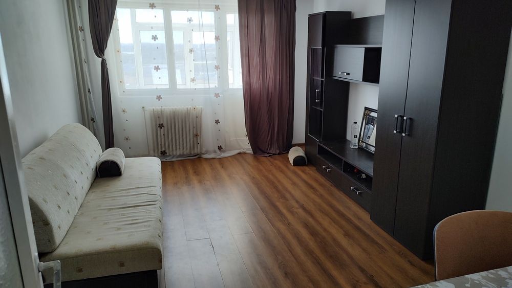 Închiriez apartament 2 camere zona Casa Sindicatelor/ Piata Nicolina