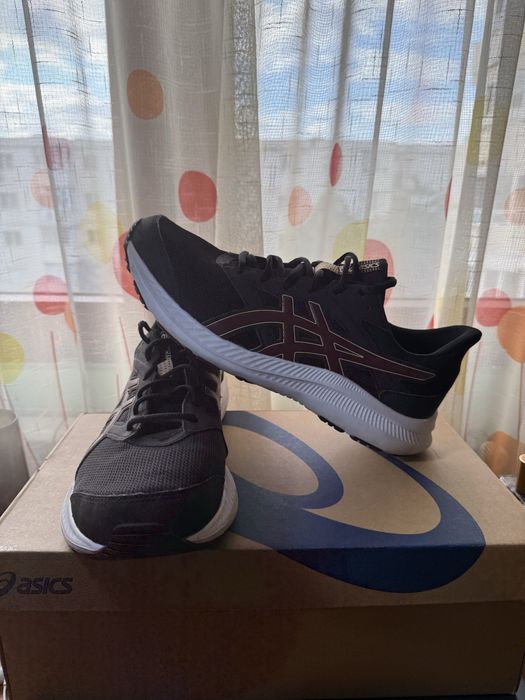Adidasi Asics Jolt 4 size 44