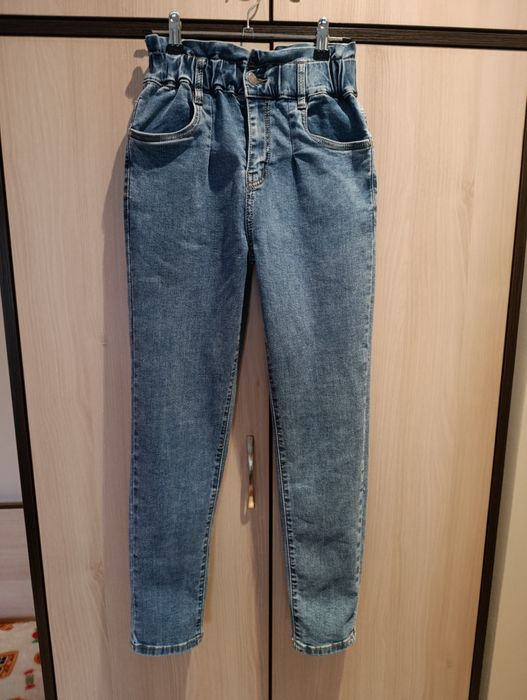 Дамски дънки висока талия