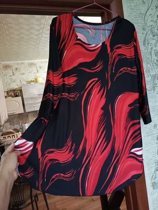 Продам женскую одежду