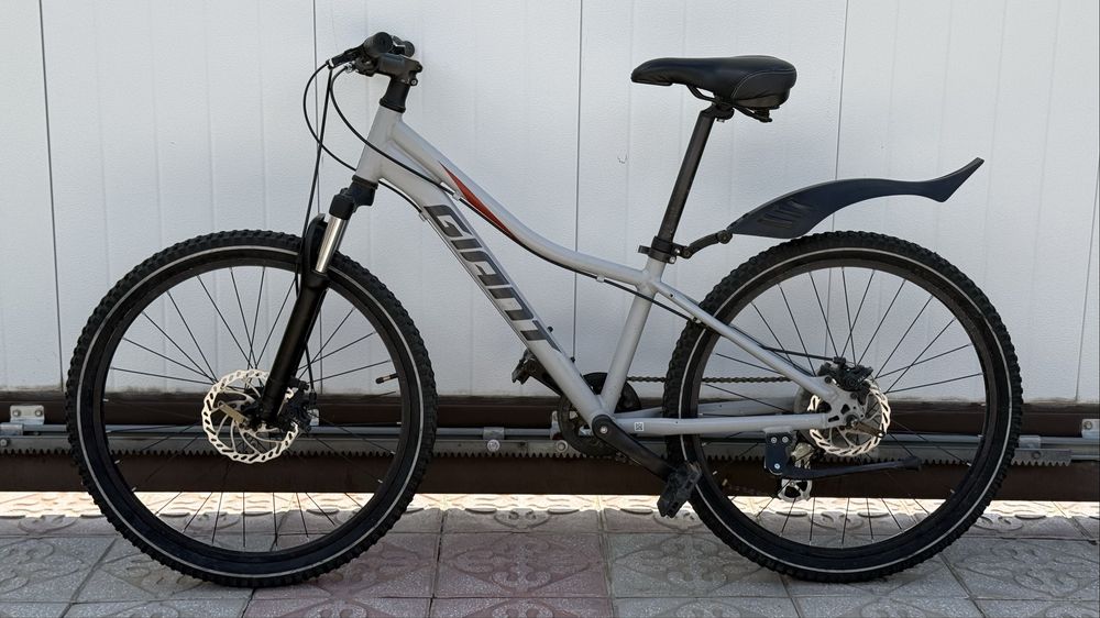 велосипед Giant XtC Jr Disc 24