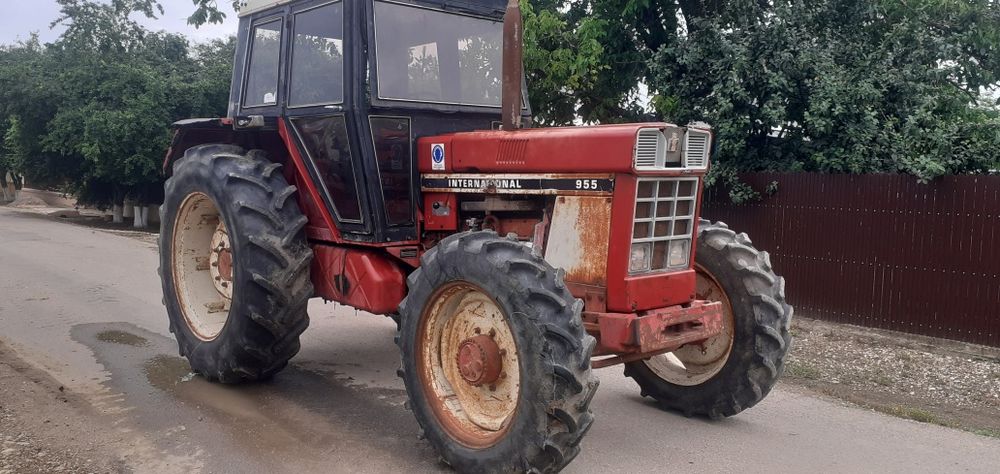 Tractor Case Internațional 955