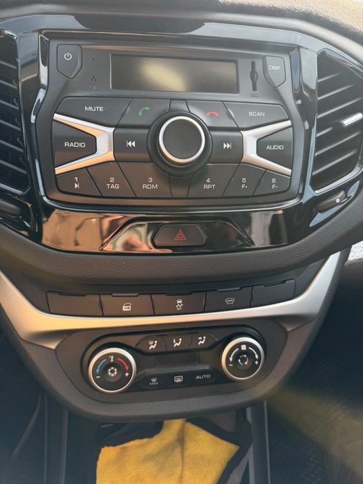 Продаю Lada Vesta 2020