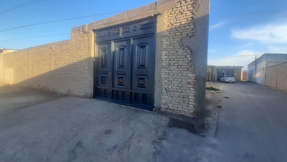 учаска сотилади  .