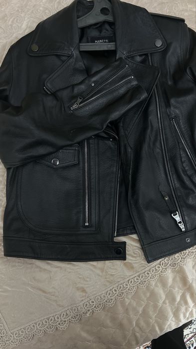 Кожанная женская куртка