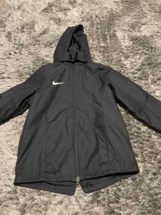 Jachetă Nike băieți 147-158cm