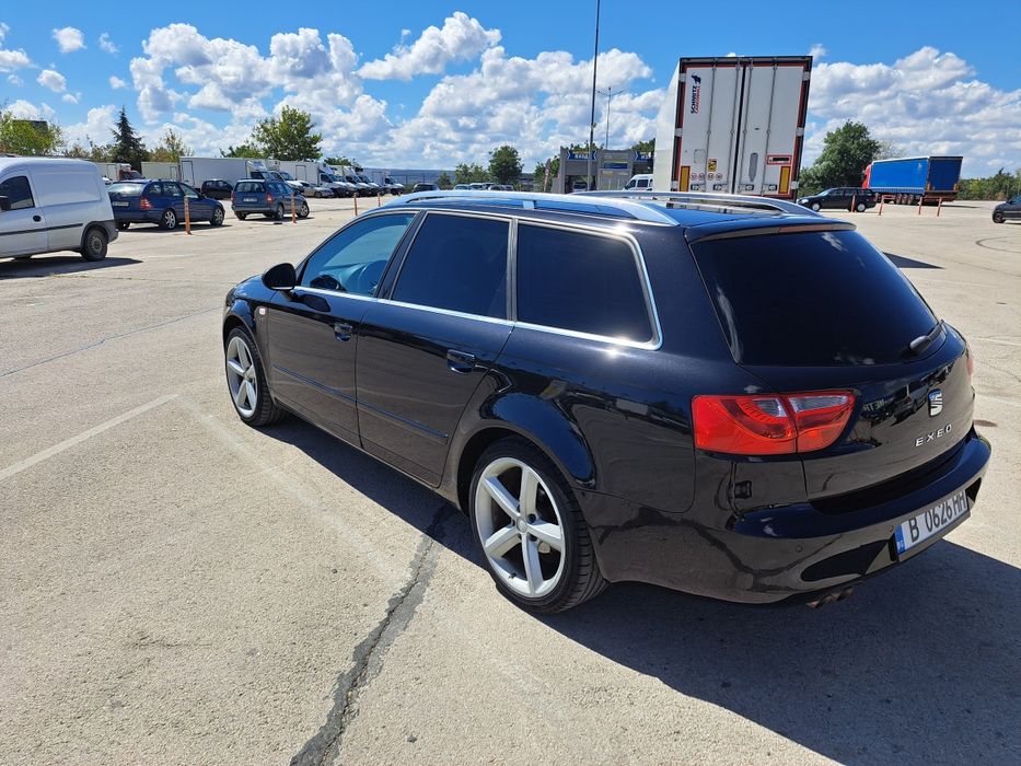 Продавам Сеат Ексео