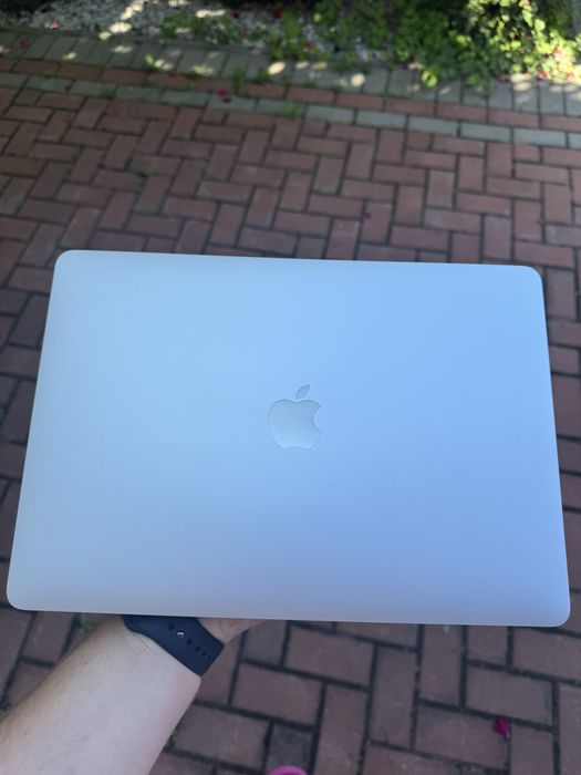 MacBook Pro 13” -Touch Bar, 2018, i5, 8GB RAM, 256GB SSD