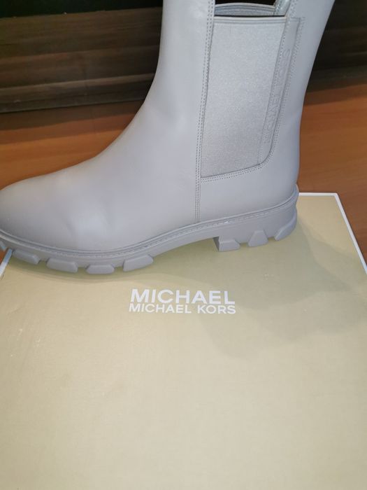 БОТИ Michael Kors