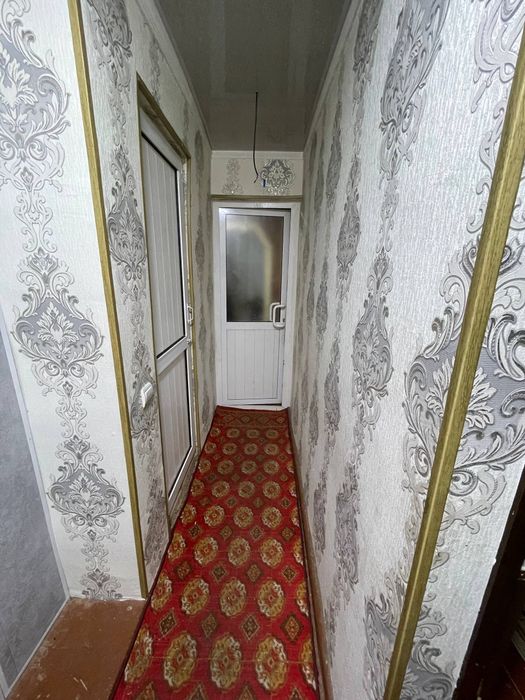 3 xonali dom 2 etajli 2 etajida joylashgan bonusga garaj 1 sotuv
